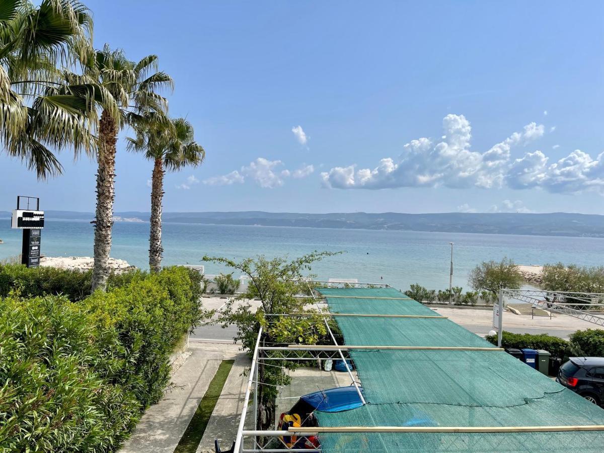 Apartmani “Kresimir” オミシュ エクステリア 写真